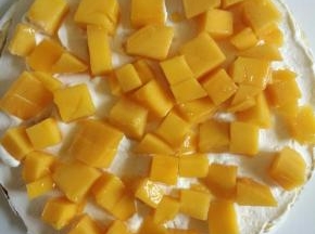 三层奶油一层水果