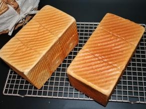14放置冷却架凉透，即可食用。