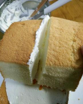 放上两个切好的车顶