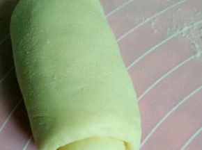 再次卷起来
