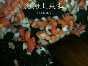 下入番茄和洋葱