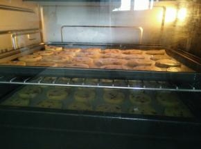 放入烤箱里170度20分钟。