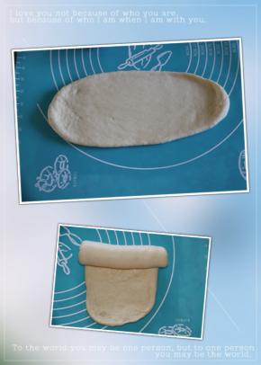 第一次擀卷：取一个面团擀成椭圆形，翻面压薄底边从上往下卷起。保鲜膜覆盖松弛十分钟。