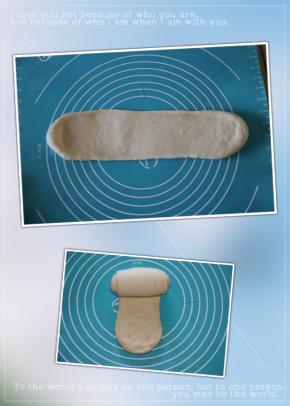 第二次擀卷，取一个面团擀成长舌形，翻面压薄底边从上往下卷起。