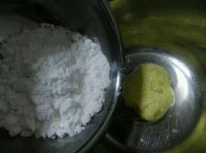 黄油里加糖粉