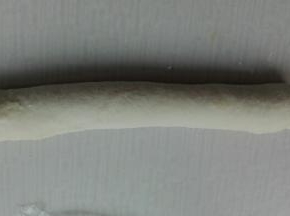 卷好捏紧收口