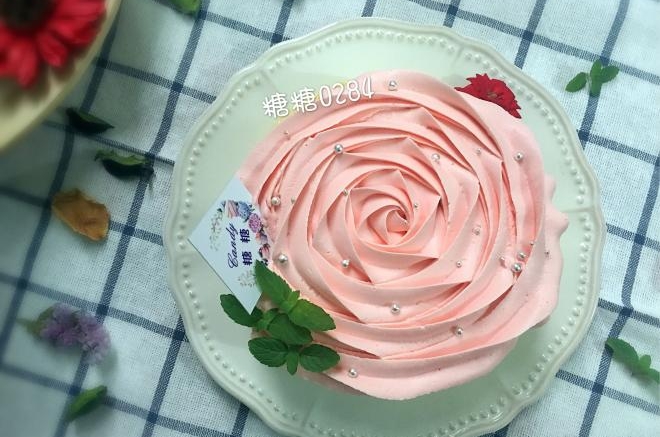 花朵轻芝士蛋糕