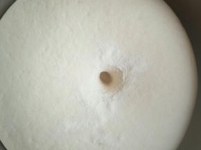 密封，温暖处发酵到两倍大，重新揉光