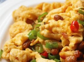 喷香扑鼻的水豆豉炒鸭蛋就最好了，你的饭准备好了吗？
