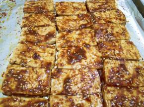 把剩下的调料全部刷上