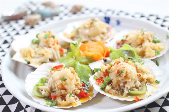 金针胜瓜蒸扇贝