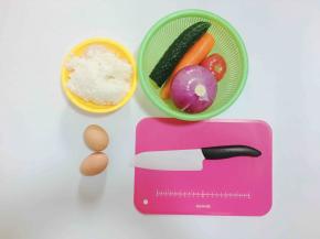 准备好原材料如图