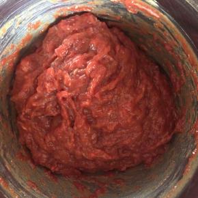 3:盖保鲜膜入冰箱冷藏一小时