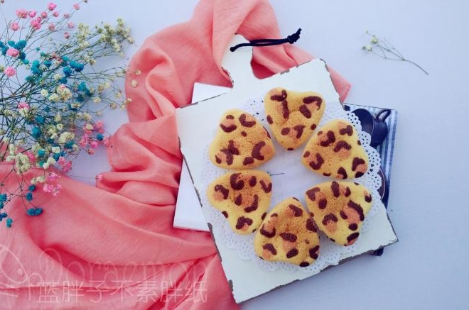 豹纹也能小清新——水浴法戚风小蛋糕