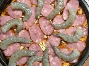 铺红肠，虾