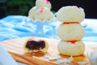 酥香酥香的红豆酥饼。