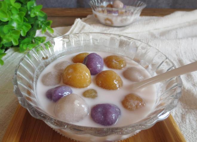 椰香三色芋圆
