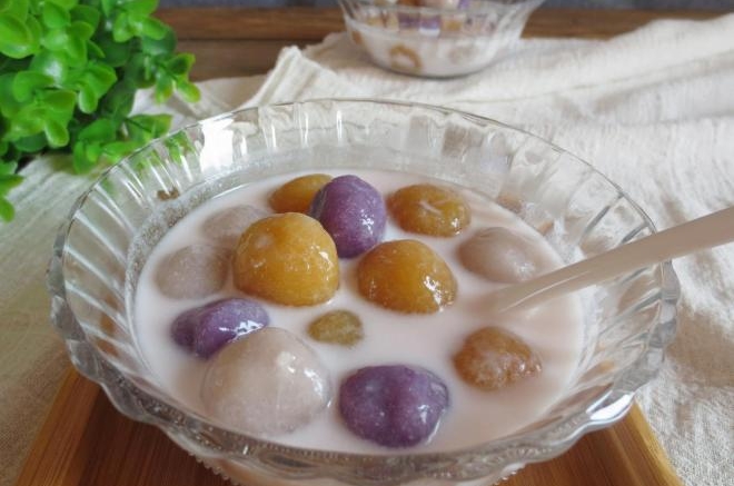椰香三色芋圆