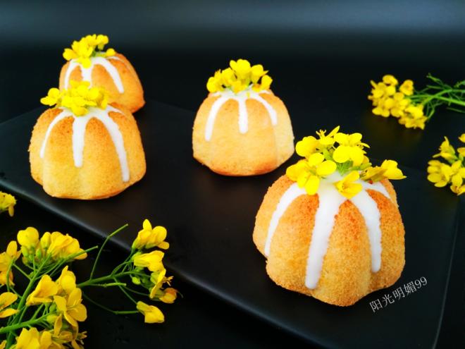 迷你花朵小蛋糕