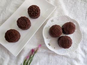 巧克力月饼口感丰富，好吃不腻