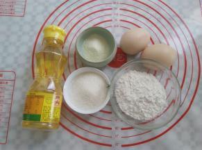 准备好材料，分别称出需要的重量