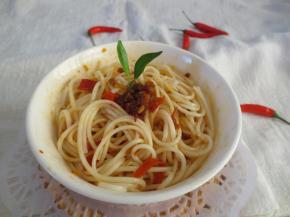 拌面条非常的好吃，不知不觉的能吃2碗