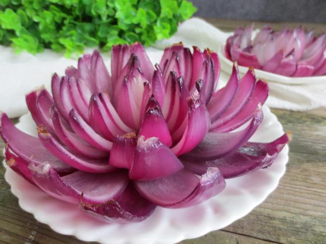 洋葱的绽放之旅