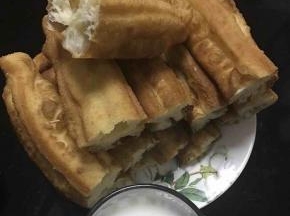 非常好吃的炸油条~