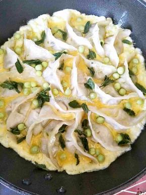 撒上青豆，薄荷