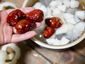 放红枣
