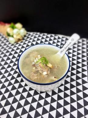 盛入碗中即可食用。