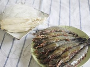 虾要买稍微大一点的