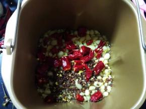 加入剪段的红干椒