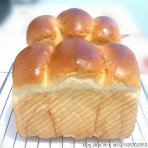 烤箱预热，190度，40分钟。出炉后晾至手温，密封保存。