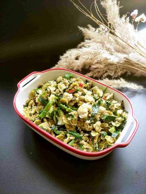 小时候吃过妈妈做的，长大了就自己学着做。每每到了这个季节我都会想办法弄一点回来尝鲜。