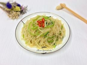 出锅装盘即可享用。