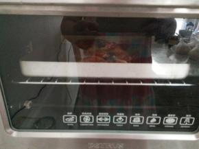 放入烤箱，180度，20分钟。