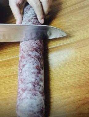 平均切成24个，首先分成两份