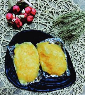 根据烤箱温度而定，把芝士烤化了就行了。