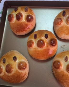 烤箱预热200度10分钟后，放入中层，180度，15分钟