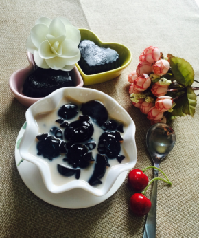 弄的是小猪的模具