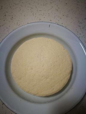 我想吃嫩豆腐，但中间忙着收拾锅碗了 于是，压老了。。。。。。