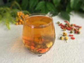 盛入杯中，即可饮用。