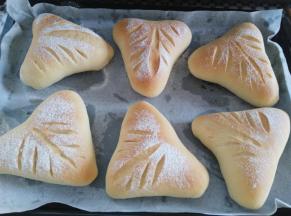 烤好后及时取出，晾一下