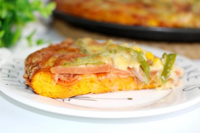 南瓜干虾什锦披萨