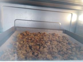 烤箱中层160度烤20分钟