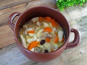 用砂锅煲汤可以最大程度的保留食材的原汁原味