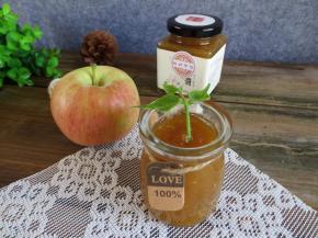 自己做的苹果酱保质期比较短，冰箱冷藏大约一个月左右