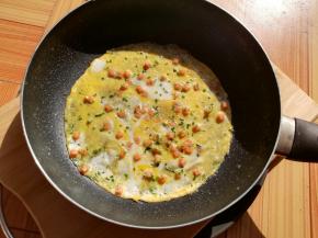 面饼煎熟就可以出锅了