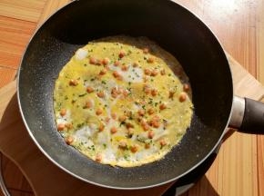 面饼煎熟就可以出锅了